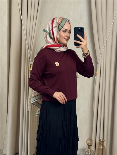 Nuss 200 Broş Detaylı Yarım Balıkçı Yaka Merserize Kazak Bordo