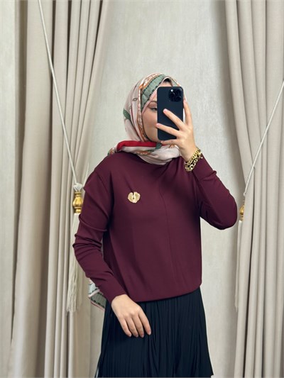 Nuss 200 Broş Detaylı Yarım Balıkçı Yaka Merserize Kazak Bordo