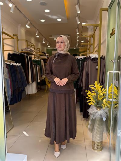 Lissmore 5939 Yaka Boncuk İşlemeli Etekli Takım Kahverengi