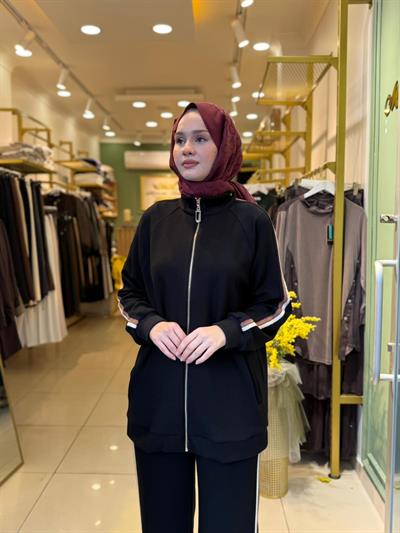 Nuss 1039 Yanı Şerit Detaylı Pantolonlu Takım Siyah