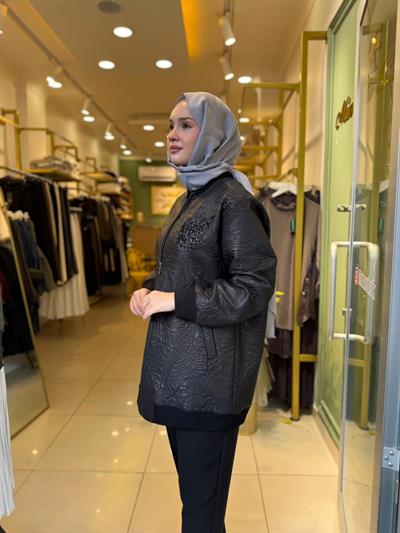 Nuss 6013 Yaka Boncuk İşlemeli Kap Siyah