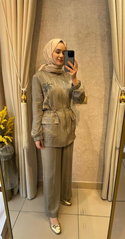 Nuss 1032 Yaka Boncuk İşleme Detaylı Pantolonlu Takım Küf