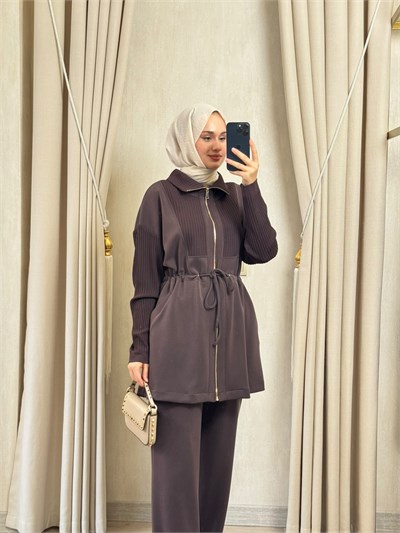 NUSS 1047 Ribana Detaylı Beli Büzgülü Takım Kahverengi