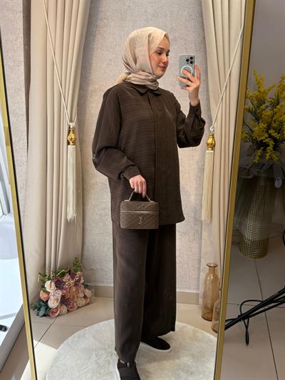 Nuss 1055 Çizgili Pantolonlu Takım Kahverengi