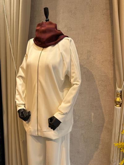 Nuss 1092 Yanı Şerit Detaylı Pantolonlu Takım Ekru