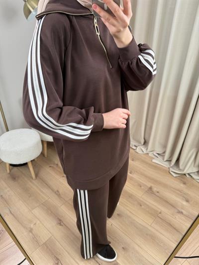 Nuss 1093 Şerit Detaylı Pantolonlu Takım Kahverengi