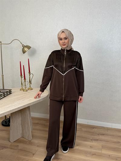 Nuss 1095 Jakar Detaylı Bambu Pantolonlu Takım Kahverengi