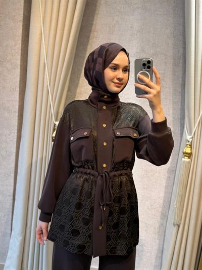 Nuss 1097 Beli Büzgü Detaylı Pantolonlu Takım Kahverengi