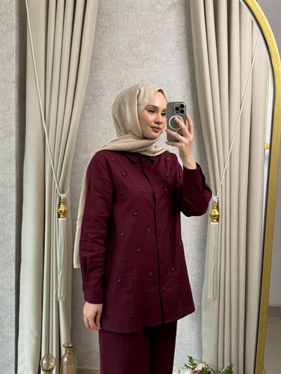 Wennora 1022 İşlemeli Keten Takım Bordo