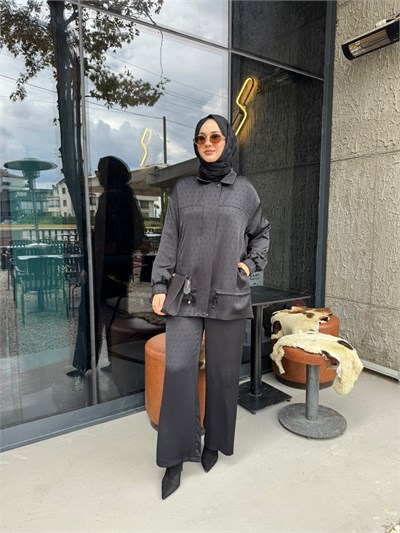 Wennora 2106 Puantiyeli Takım Siyah