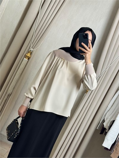 Ghisa 4466 Ön Pens Detaylı Yakası Broşlu Tunik Bej