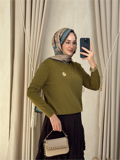 Nuss 200 Broş Detaylı Yarım Balıkçı Yaka Merserize Kazak Lime