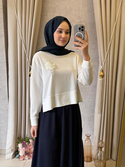 Wennora 1050 Yaka İşlemeli Sweet Ekru