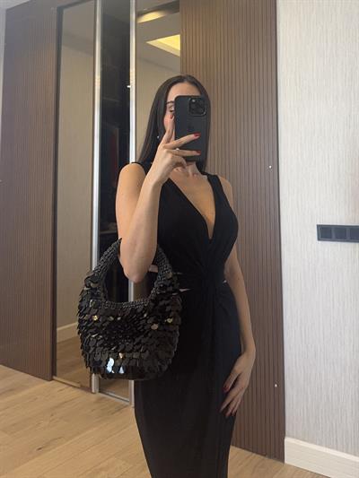 Pullu Maxi Siyah Çanta
