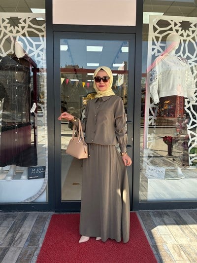 Nihan Tensel Haki Yeşili Etekli Takım