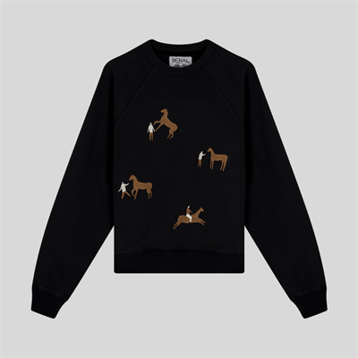 Güvenin Dansı Nakışlı Bisiklet Yaka Reylan Kol Siyah Sweatshirt