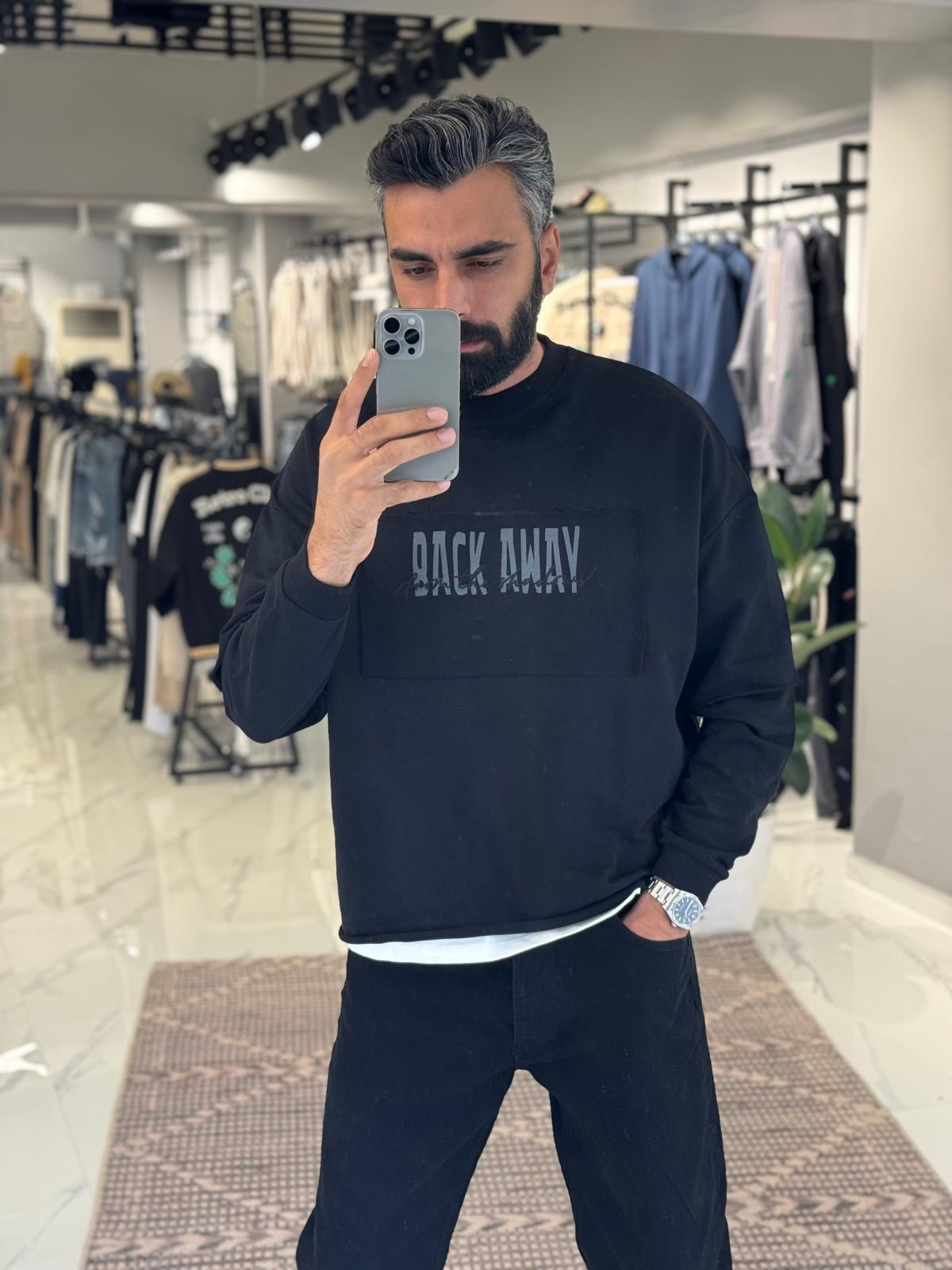 Back Away Yazılı Sweat Siyah