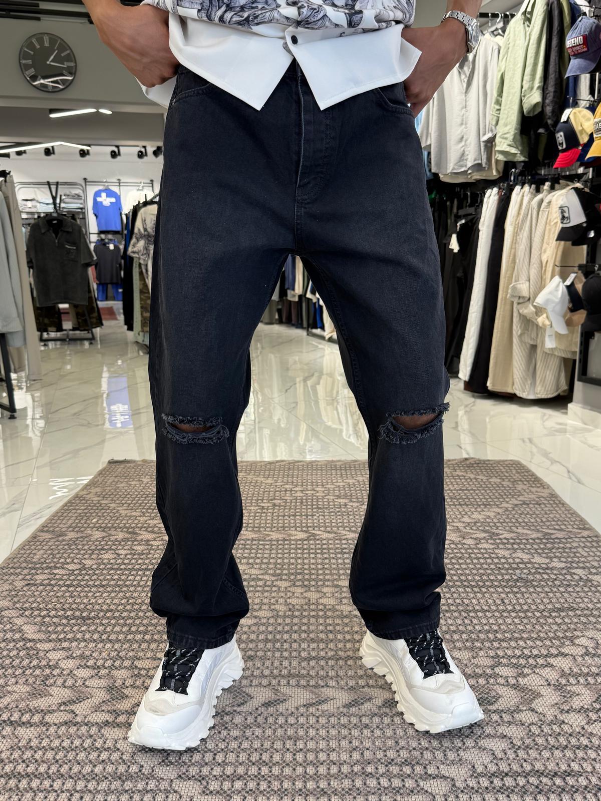 Dizi Yırtık Baggy Kalıp Pantolon Siyah