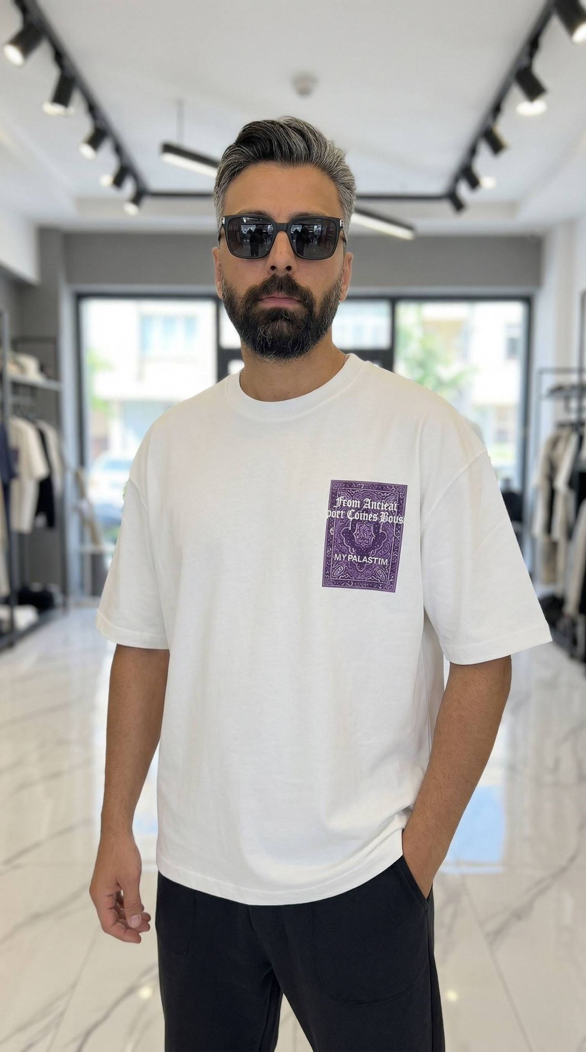 Kilim Desenli Oversize Tişört Beyaz