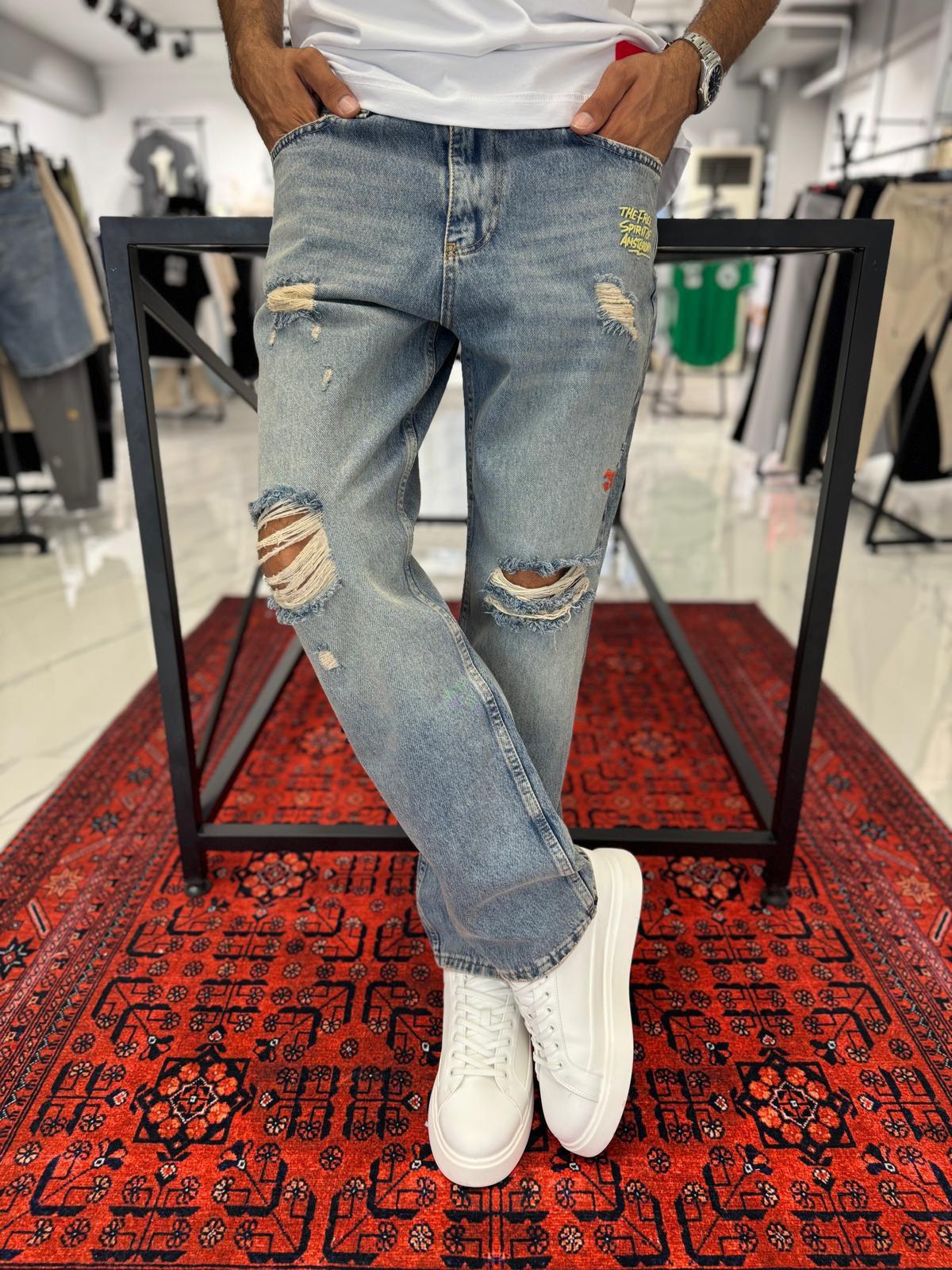 Long Relax Kesim Yırtık Desenli Kot Pantolon