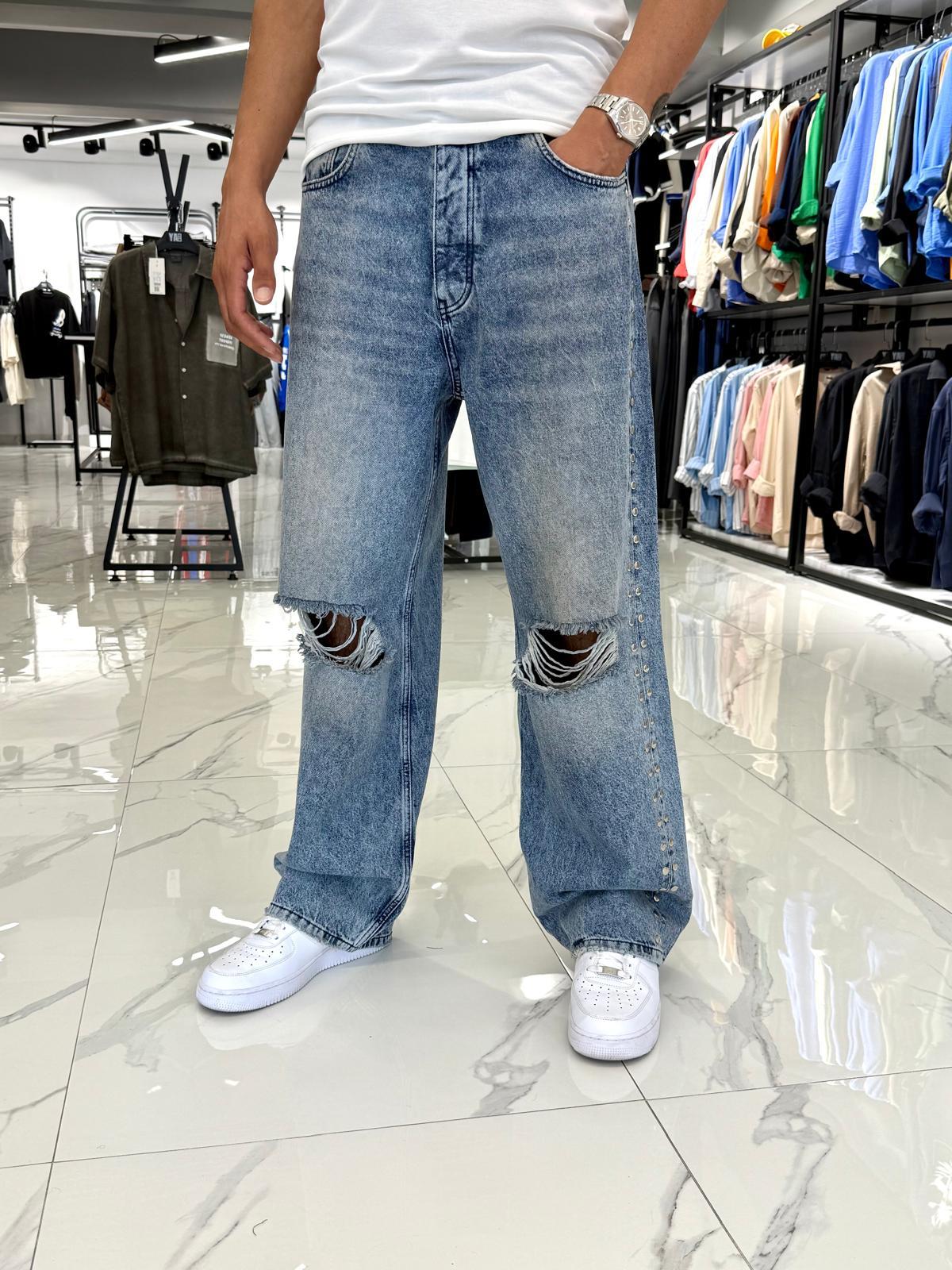 Metal İşlemeli Dizi Yırtık Baggy Pantolon