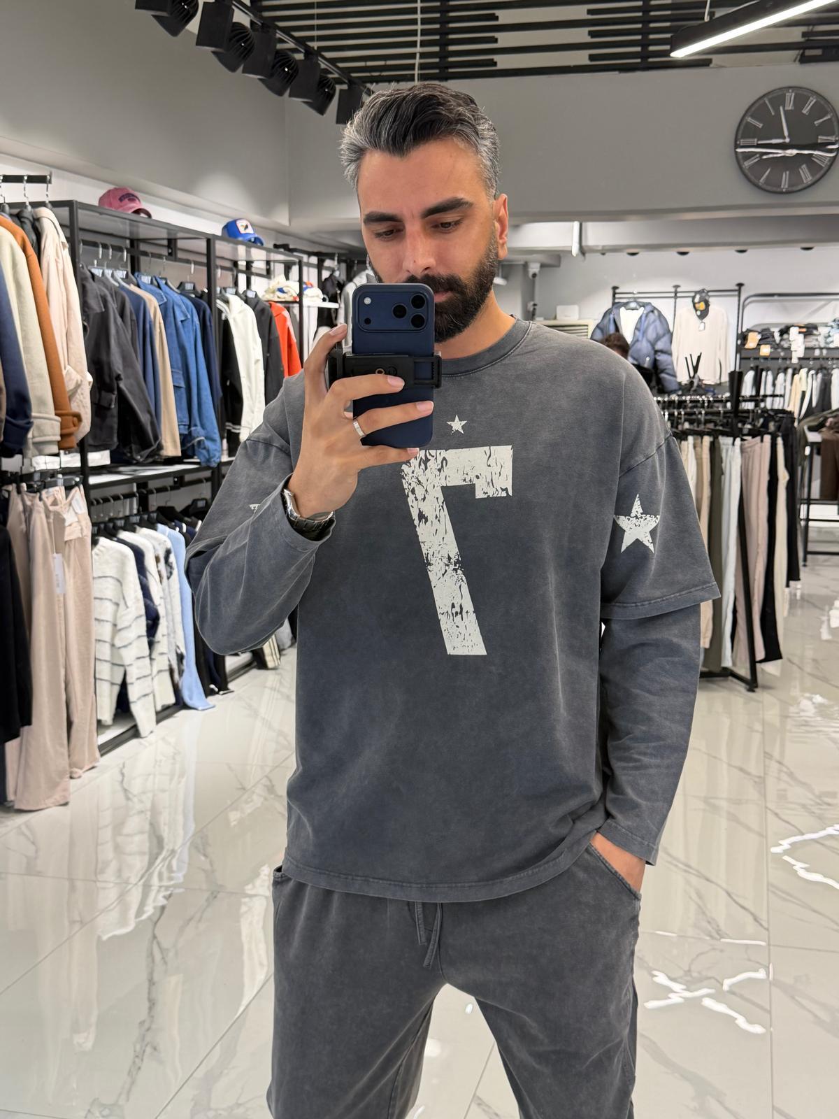 7 Numara Baskılı Sweatshirt Füme