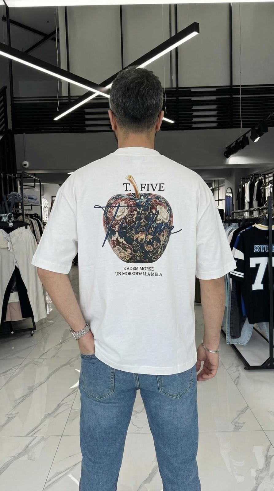 Apple Baskılı T-shirt Beyaz