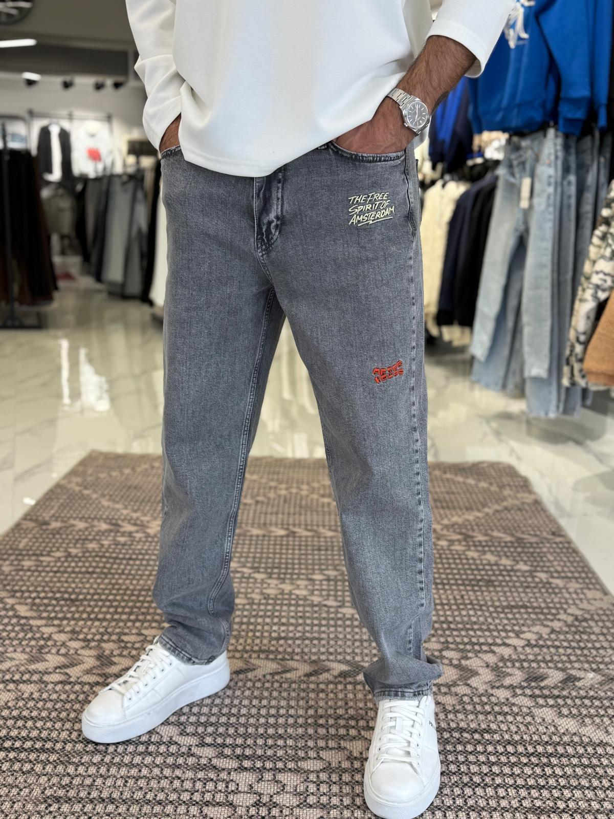 Baggy Kalıp Nakış Detaylı Pantolon