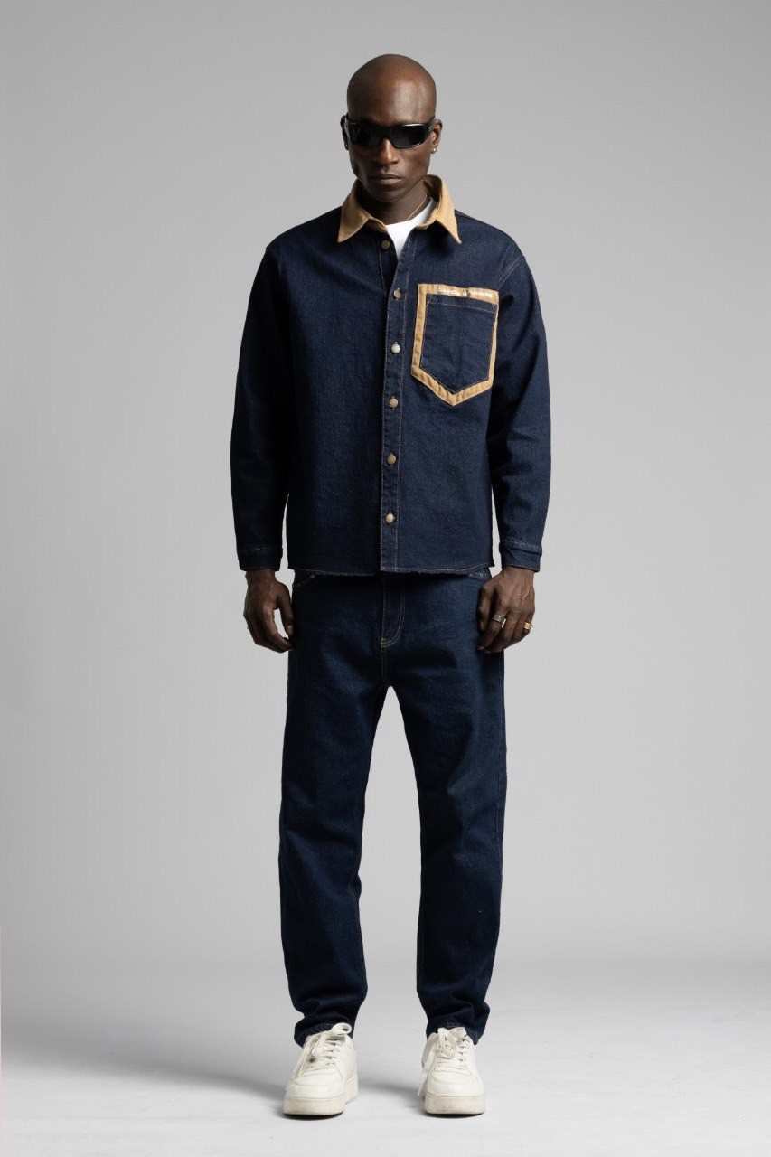 Kontrast Yakalı Denim Gömlek