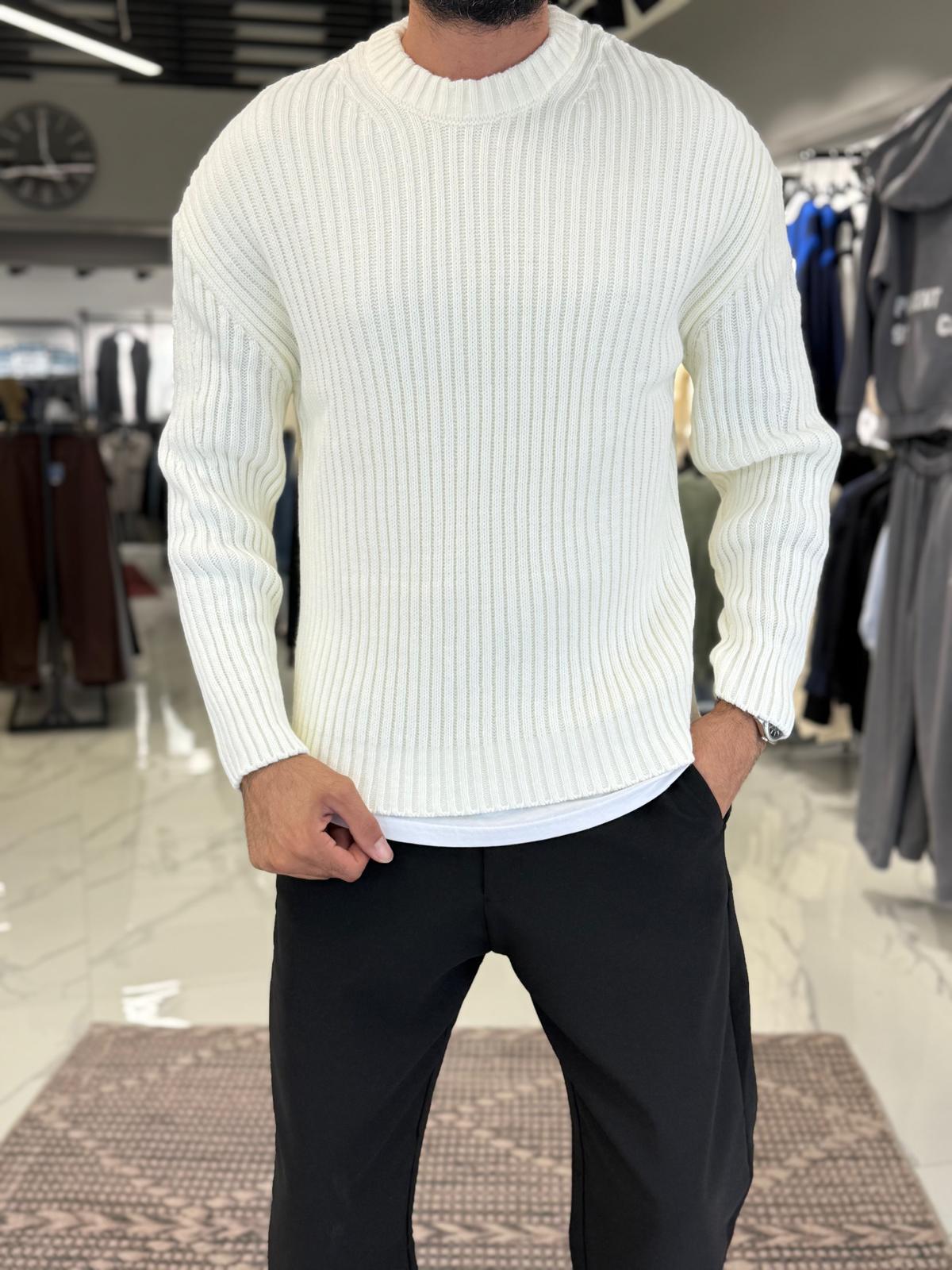Oversize Kalıp Dolgun Örme Kazak Beyaz