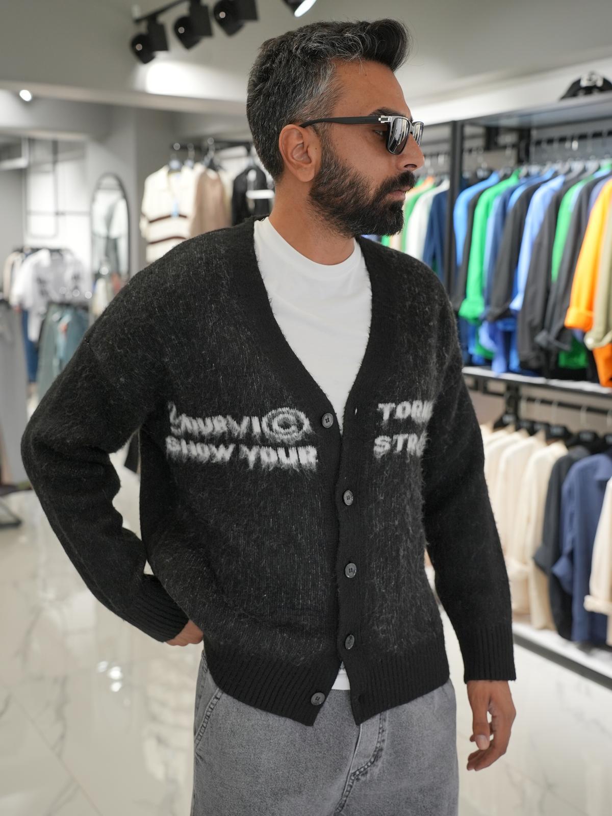 Oversize Kalıp Yazı Detaylı Hırka Siyah