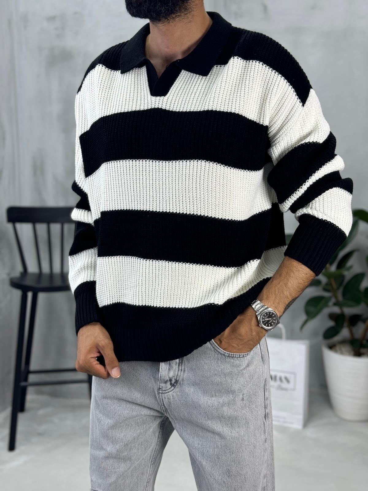 Polo Yaka Çizgili Triko Siyah
