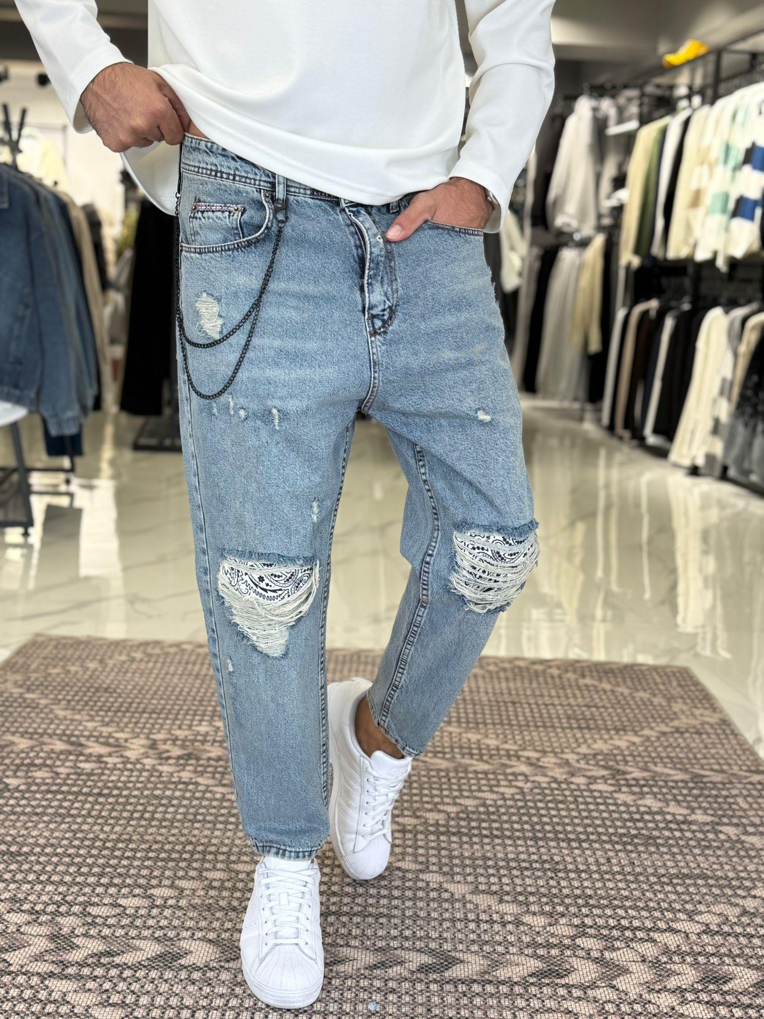 Zincir Detay Diz Yırtık Boyfriend Pantolon