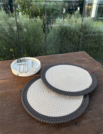 2 Kişilik Yuvarlak Amerikan Servis Leke Tutmaz - Supla Antrasit/Beyaz 33x33 Cm