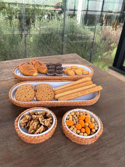 4'lü Hasır Görünümlü Servis ve Sunum Seti – Şık Masa Sunumları İçin – Turuncu