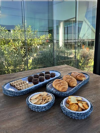 4'lü Hasır Görünümlü Servis ve Sunum Seti – Şık Masa Sunumları İçin – Lacivert