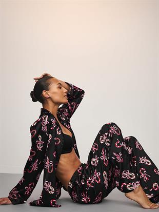 Parlak Saten Uzun Pijama Takımı