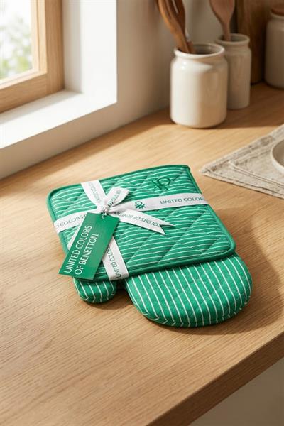 Be-28454-Gr  %100 Pamuk Yeşil Çizgili 17*30 Cm-20*20 Cm (Eldiven Ve Tutaç) Mutfak Seti