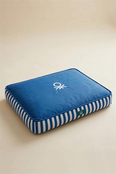 BNT-B2503-B Kedi & Köpek Yatağı  MAVİ ÇİZGİLİ 70 x 50 cm