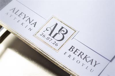 Beyaz Renk Pratik Davetiye