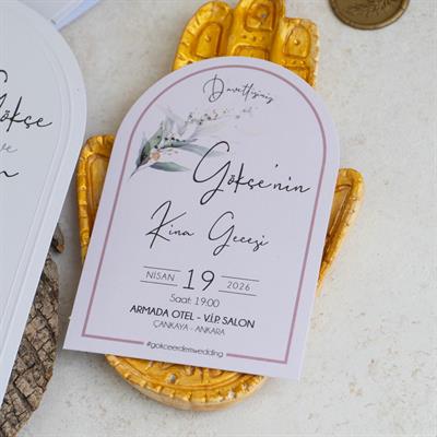 Çiçekli Oval Boho Davetiye