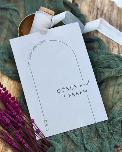 Dik Zarflı Oval Düğün Davetiyesi