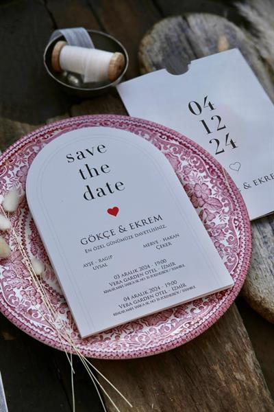 Sade Oval Düğün Davetiyesi