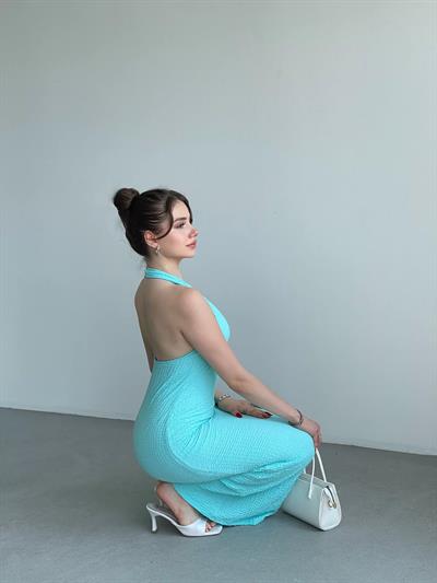 Halter Gofre Premium Elbise