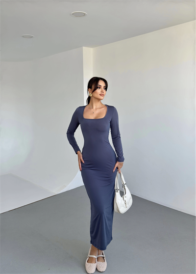 Kare Yaka Sandy Uzun Elbise