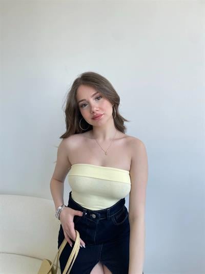 Katlamalı Straplez Crop