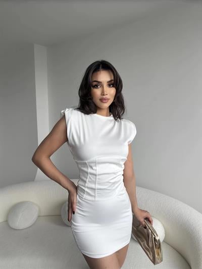 Korseli Beyaz Vatka Premium Elbise