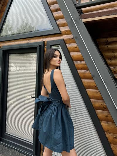 Kurdela Sırt Detay Elbise