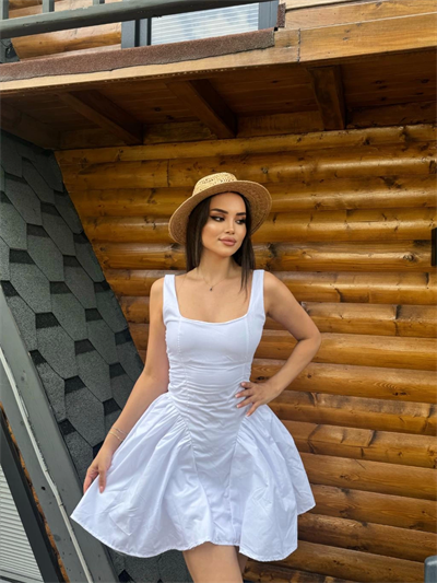 Kurdela Sırt Detay Elbise