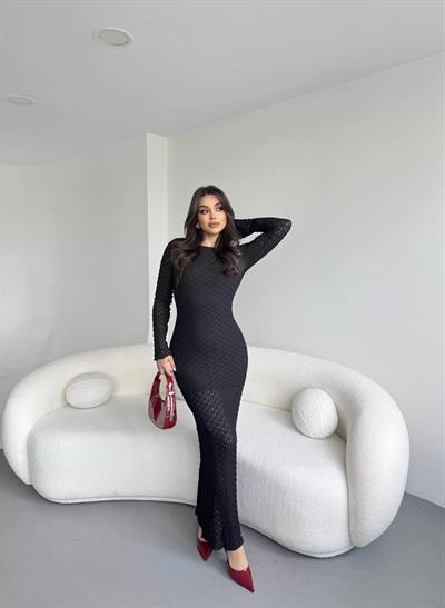 Sırt Dekolteli Dantel Elbise